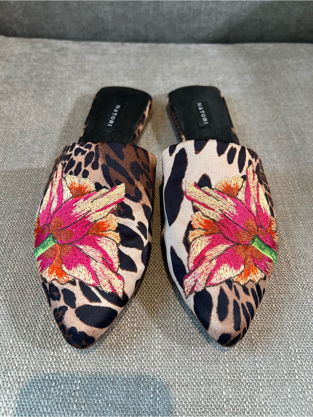 Natori Leopard Print Floral Embroidered Pointed Mules - Pink & Brown